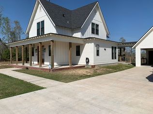 2012 E Forest Rd, Westlake, LA 70669