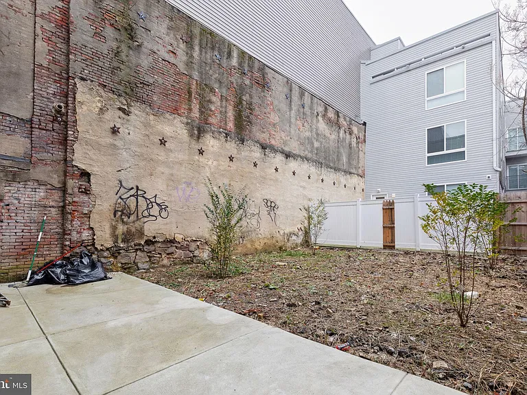 1840 N Gratz St #42-1 — Photo 19