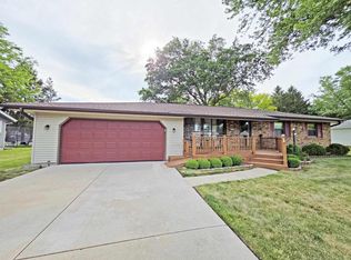 751 N Wright Rd, Janesville, WI 53546