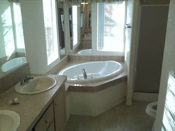 3rd image of 530 Big Knob Dr