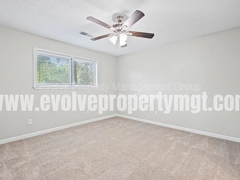 5535 Quail Thicket Dr — Photo 16