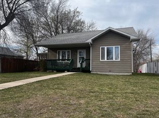 323 3rd Ave SW, Great Falls, MT 59404