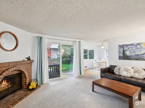 12508 NE 142nd Lane #C-106, Kirkland, WA 98034