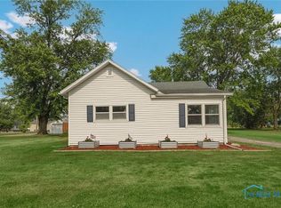 207 Rader Rd, Mc Comb, OH 45858