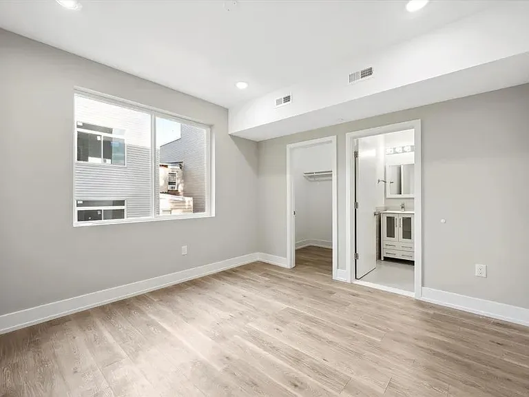 2225 N 8th St #2 — Photo 7