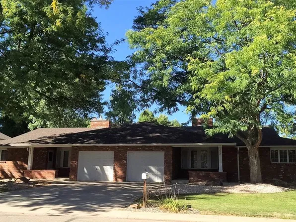 1202 Kirkwood Dr, Fort Collins, CO 80525