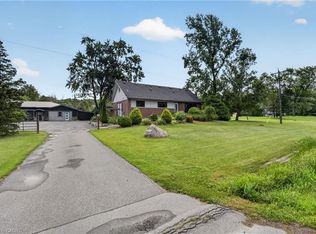 1216 Cataract Rd, Thorold, ON L3B 5N5