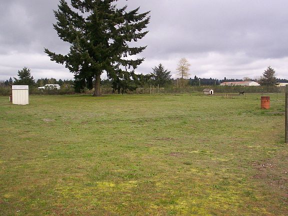 open land to build/play!