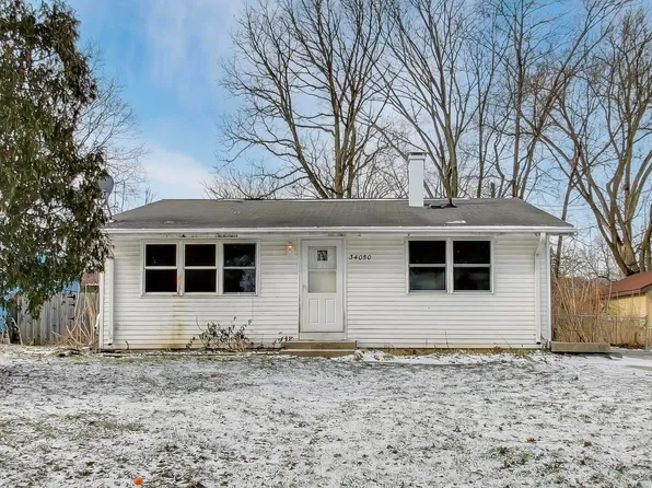 34050 N Lilac Ave, Grayslake, IL 60030