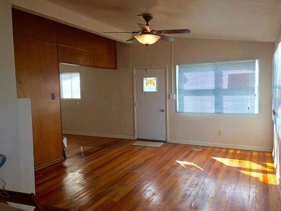 pic taken before floors refinished, Floors re-done and beautiful!!