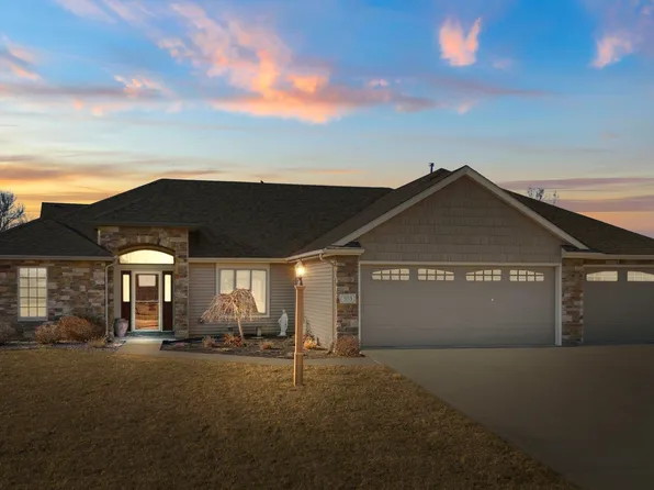 503 Thoroughbred Ln, Auburn, IN 46706