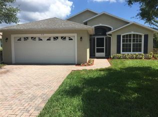 616 Cottonwood Rd, Sebastian, FL 32958
