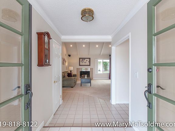 3rd image of 6207 Lake Shore Dr