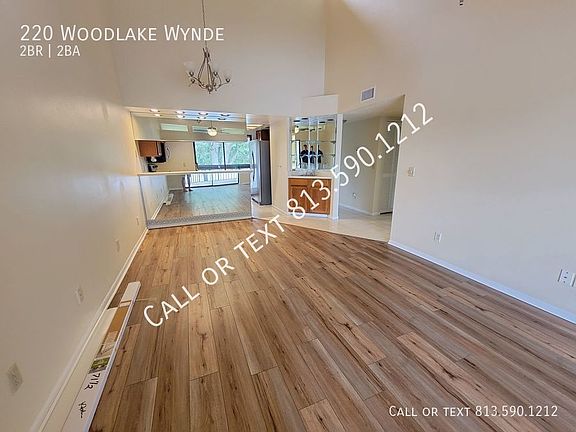 3rd image of 220 Woodlake Wynde