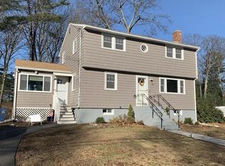 34 Glad Valley Dr, Billerica, MA 01821