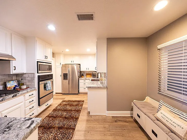 1516 Pacific Coast Hwy #202 — Photo 4