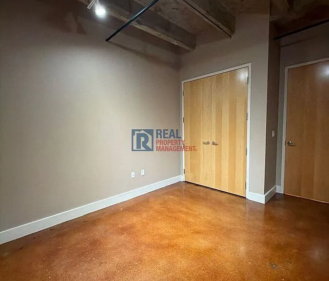 199 S 5th St #306 — Photo 35