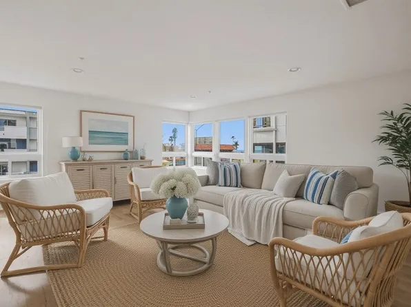 702-2 Turquoise St, San Diego, CA