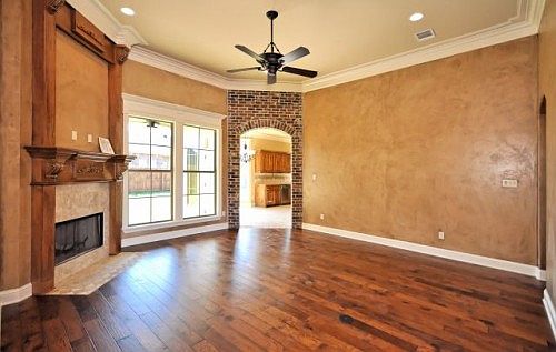3rd image of 1205 Pontchartrain Cir
