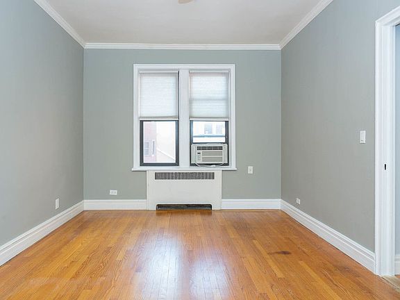 5th image of 3006 29th St APT 5A