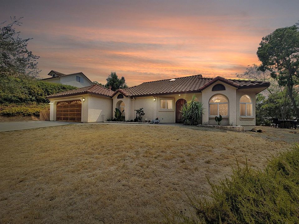 1st image of 2630 Silverado Dr