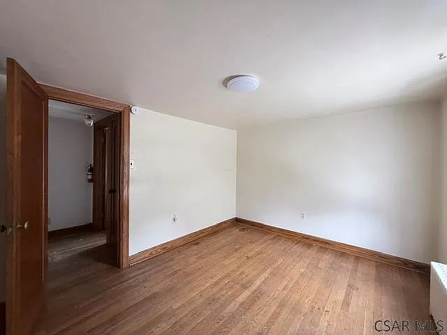 541 Ash St — Photo 22