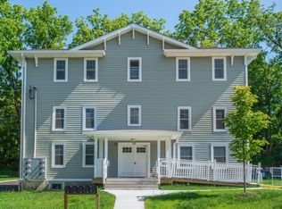 55 Gingerbread Castle Rd #2, Hamburg, NJ 07419