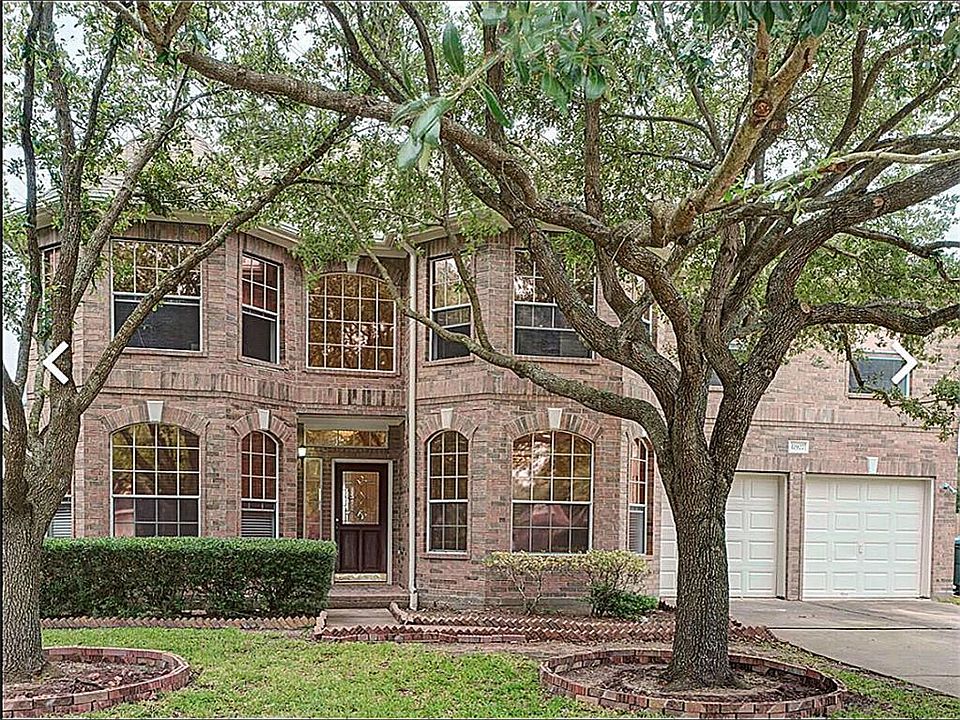 1st image of 11927 Matagorda Ln