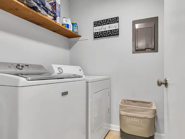 611 Doane Dr #A — Photo 27