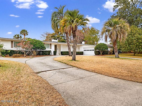 3rd image of 4906 KING RICHARD Road