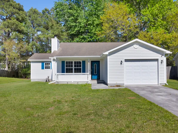 334 Palamino Trl, Jacksonville, NC 28546