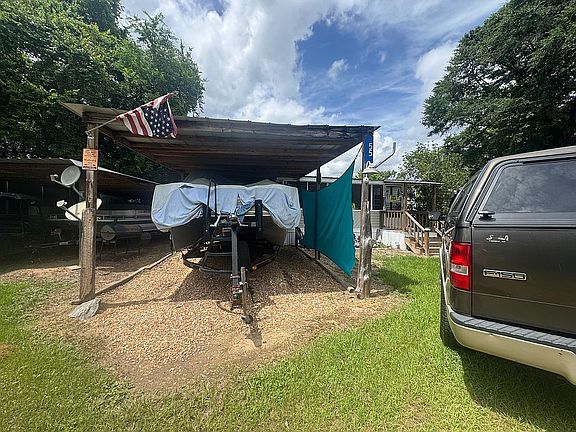 3rd image of 14 Lakeview Dr #55