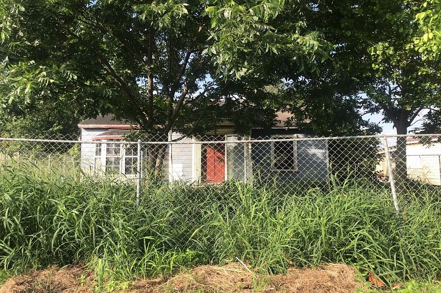 1st image of 1501 Eunice Dr