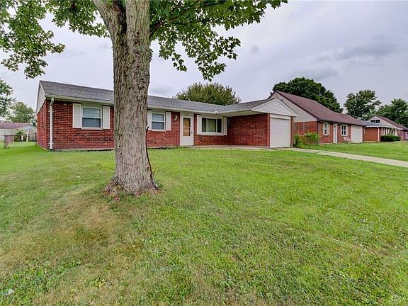 2nd image of 2125 Carolina Dr