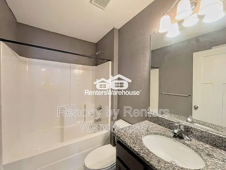 105 Bedford Pl — Photo 9