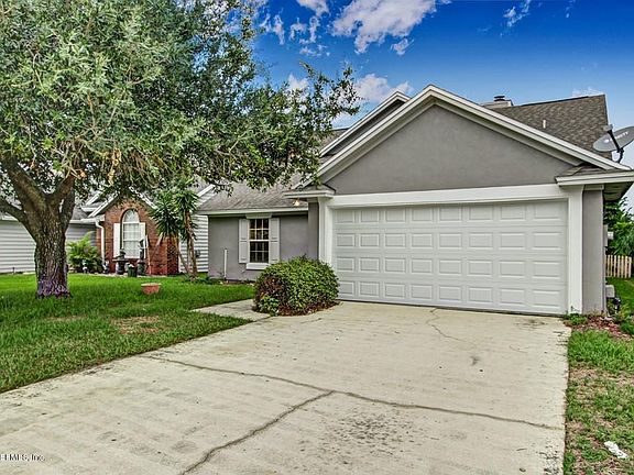 2nd image of 1428 Beecher Ln