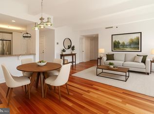 1500 Chestnut St APT 14B, Philadelphia, PA 19102