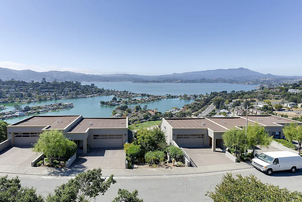 Vista Belvedere — Photo 1