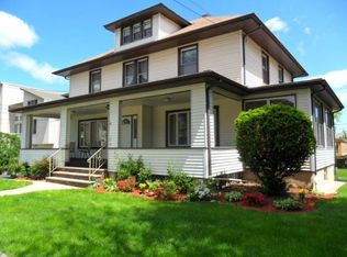 1010 Edgewood Ln, Fort Lee, NJ 07024