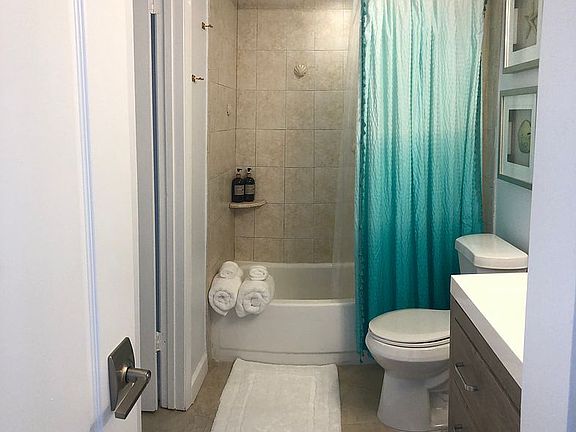 5th image of 500 Burton Dr #5309