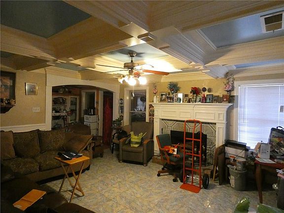 2nd image of 1353 Belinda Ct