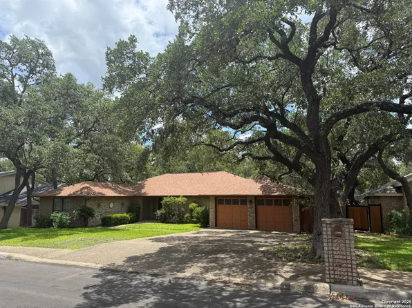 8430 Lavenham, San Antonio, TX 78254