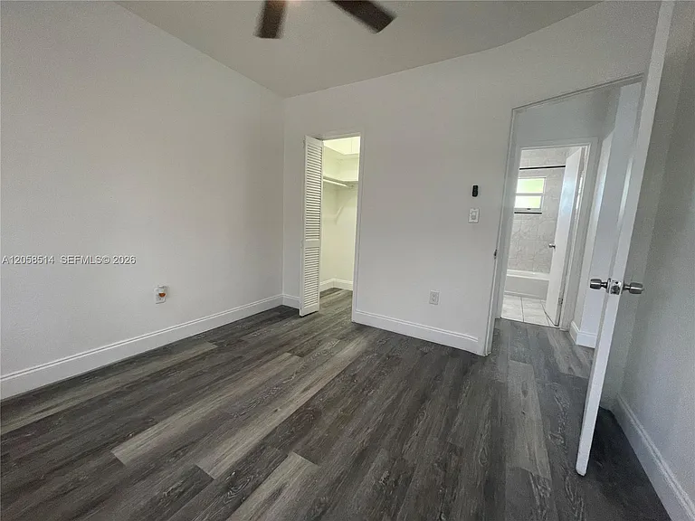 15940 NE 19th Ct #2 — Photo 7