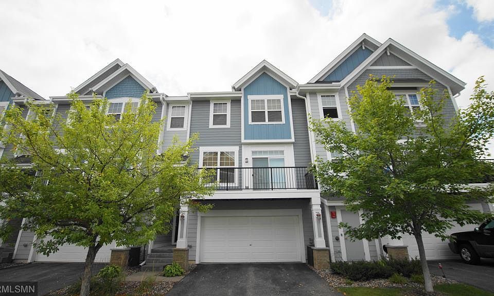1st image of 15590 Eastbrook Ln