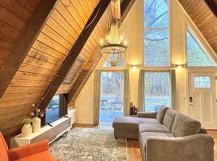 1419 Manns Chapel Rd, Pittsboro, NC 27312