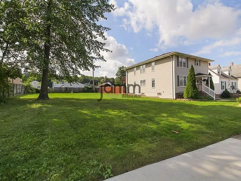 3027 Brookdale Ave #3027 BROOKDALE AVE — Photo 3