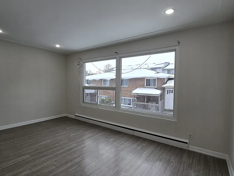 143 Oxford St E #5 — Photo 15