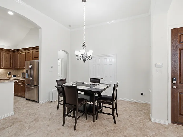 1028 Kaylie St — Photo 14