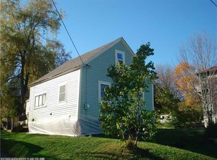 8 River Ave, Belfast, ME 04915
