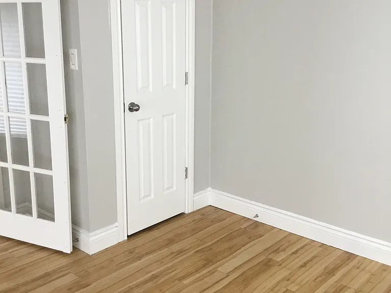 299 Simcoe St S #10 — Photo 5